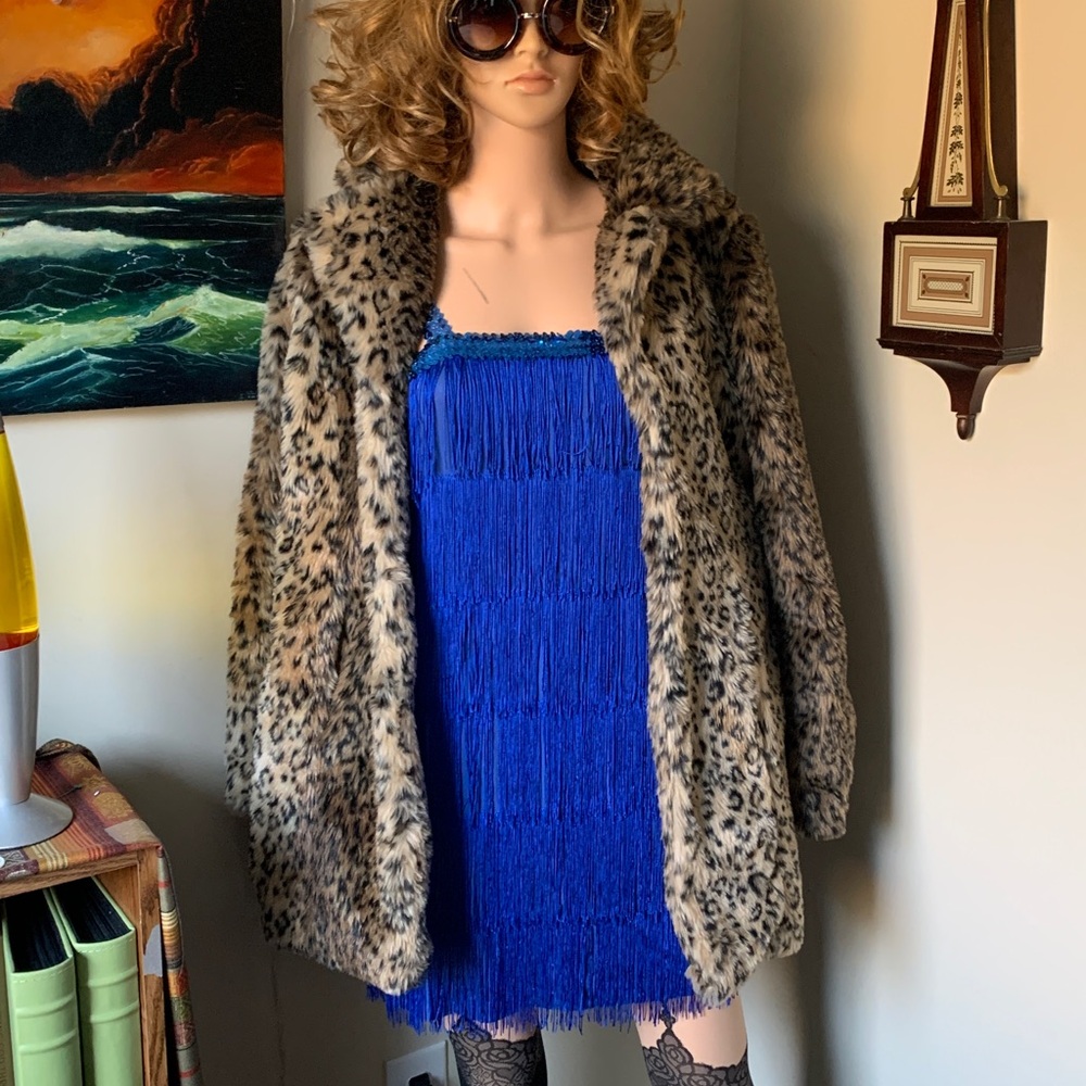 Nasty Gal Courtney Live Leopard Print Faux Fur Coat M EUC - Picture 5 of 14